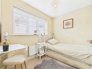 Study / Downstairs Bedroom- click for photo gallery